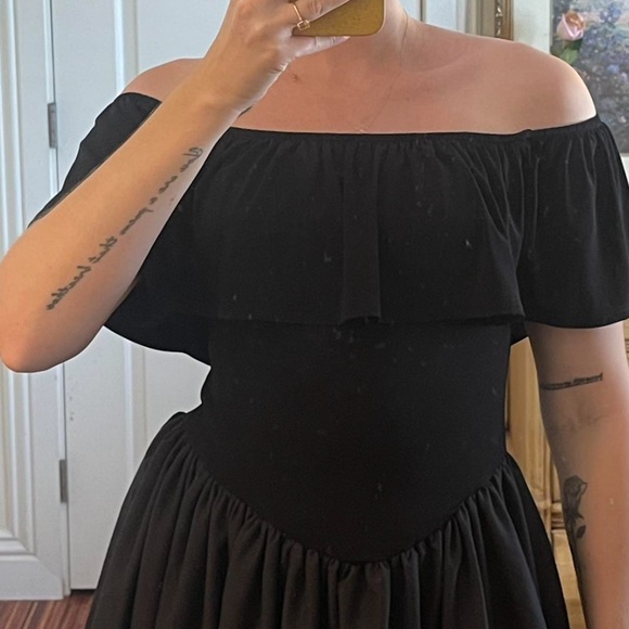 Vintage Black Dress ✨ - Picture 2 of 6